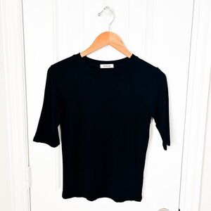 Repeller Black Short Sleeve Top Size Small